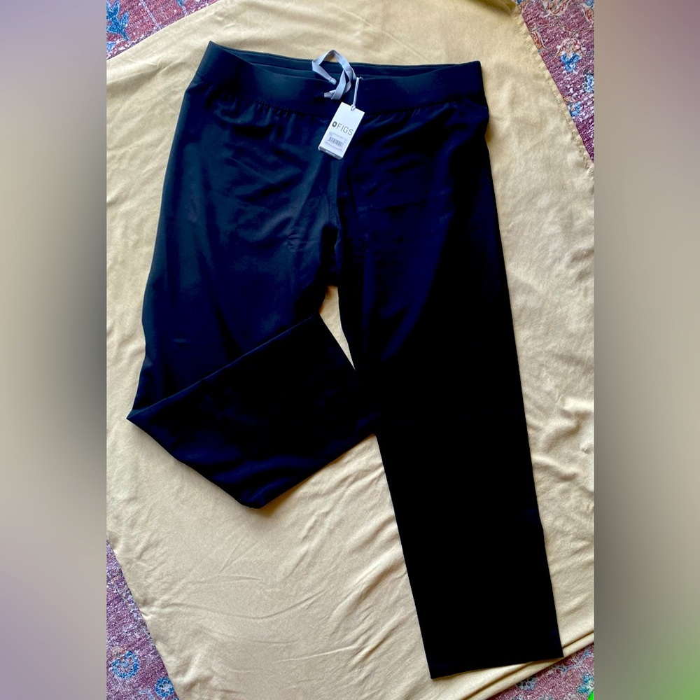 NWT Figs Black Scrub Set Size XL